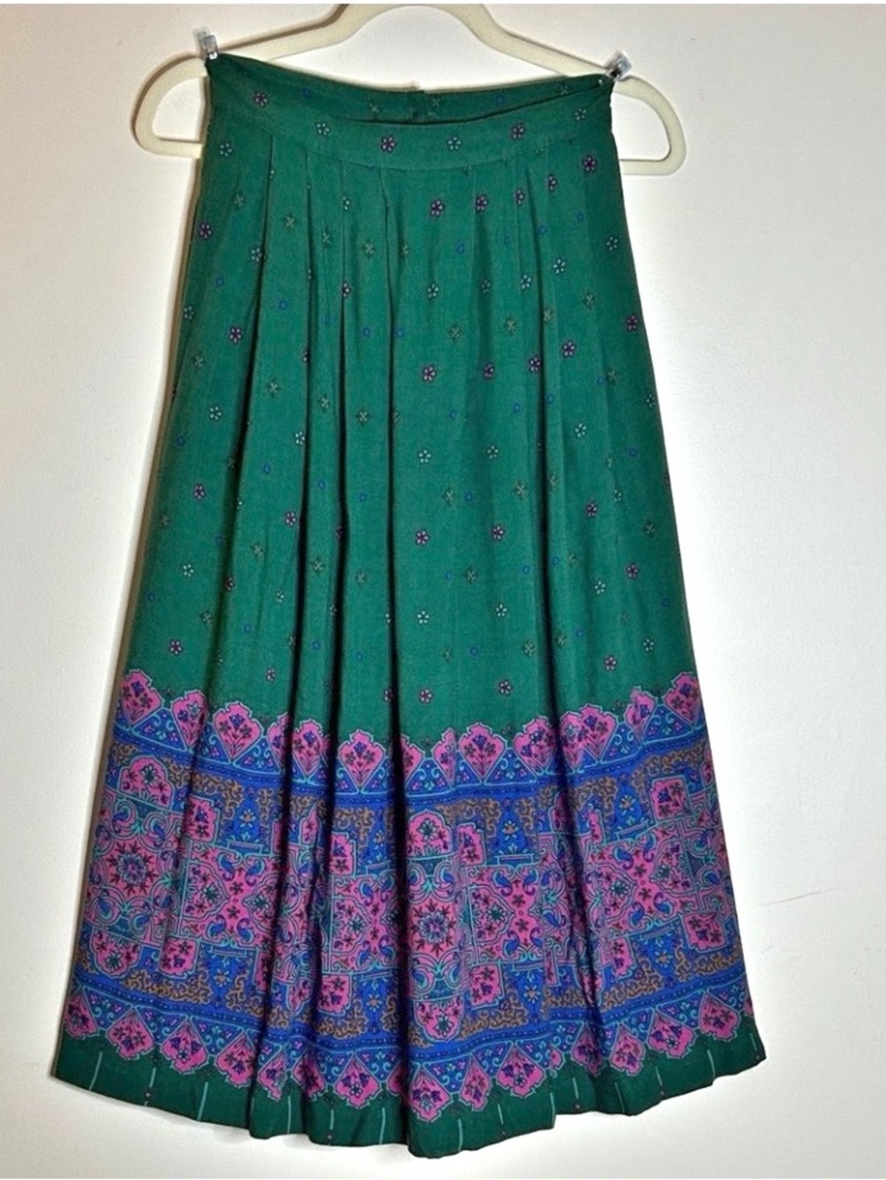 JONATHAN MARTIN Vintage Green Blue and Pink Patterned Maxi Skirt SZ 8